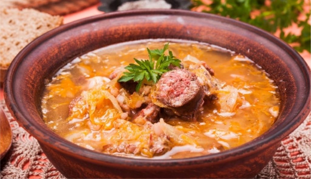 Kapustnica s bravčovým kolenom