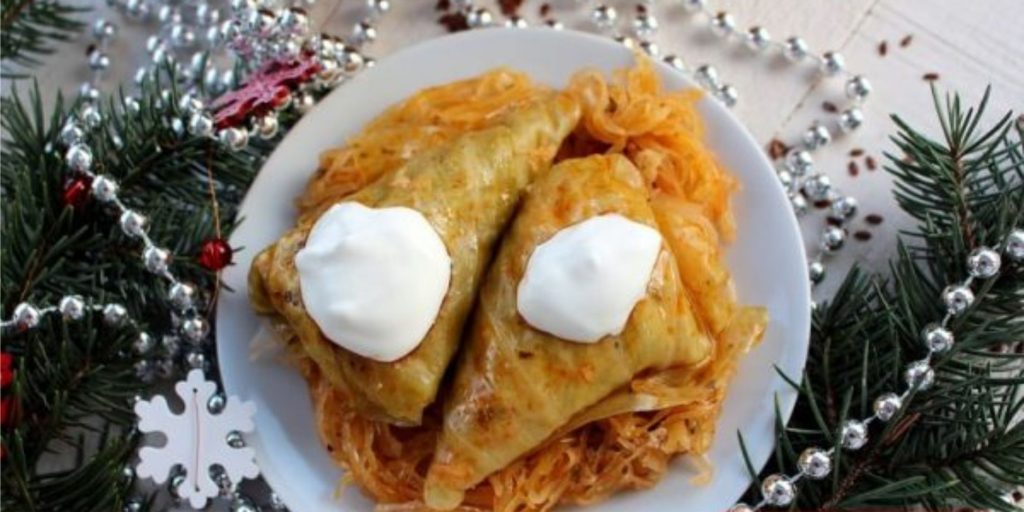 Sárma (Hajducké plnená kapusta -kyslá holúbky)