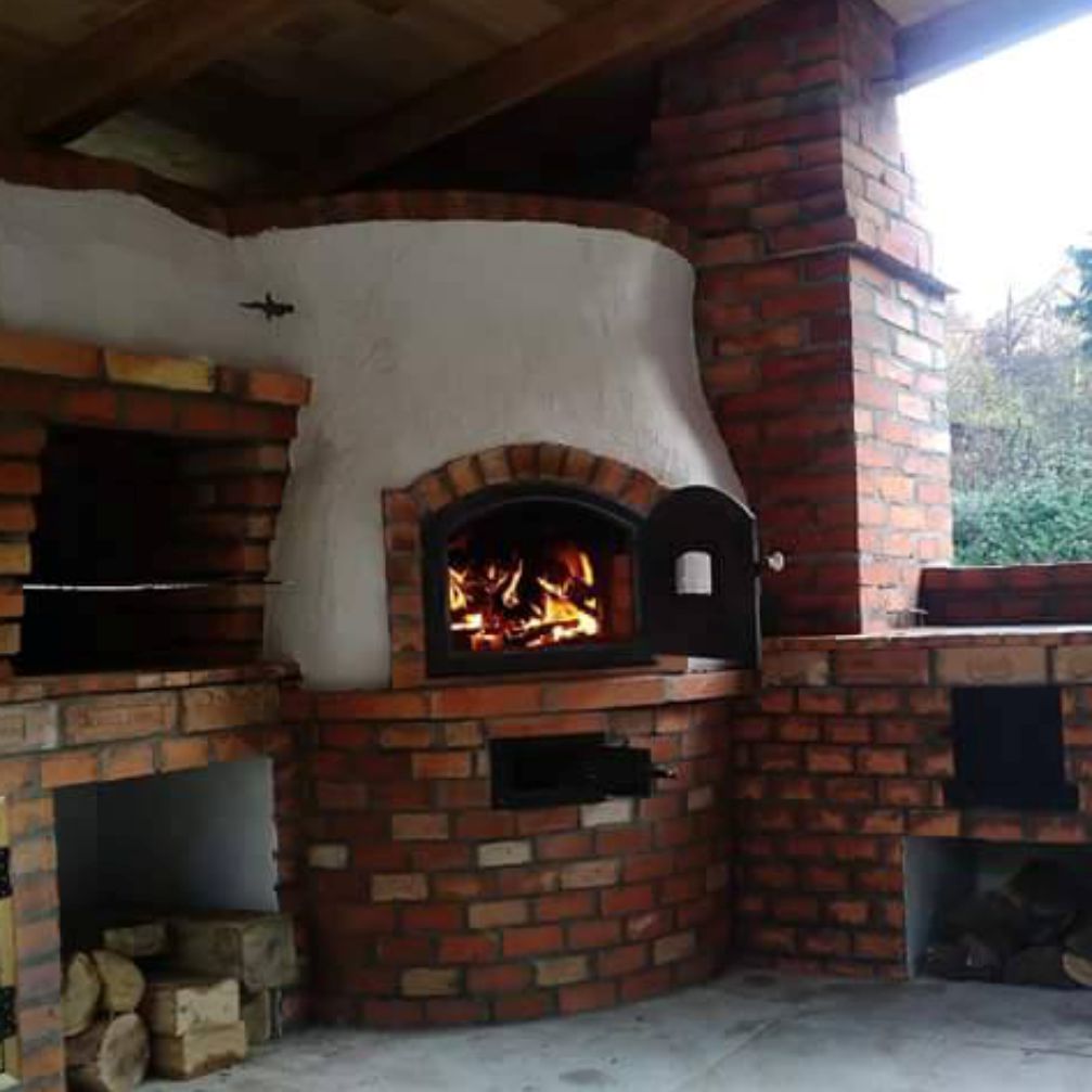 drevo a plameň v peci na drevo Pecmaniak